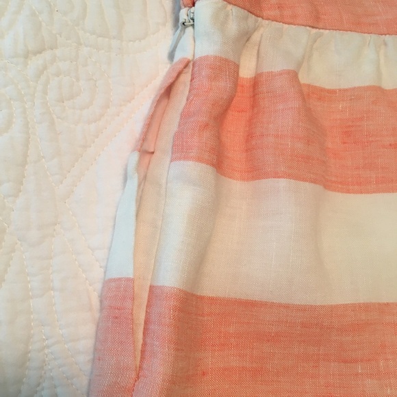Vineyard Vines Striped Skirt, Size 2 - Picture 5 of 7
